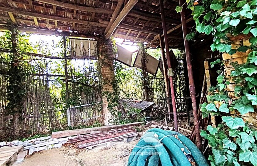 Vendesi terreno con unità collabente, Lanciano c.da Santa Giusta