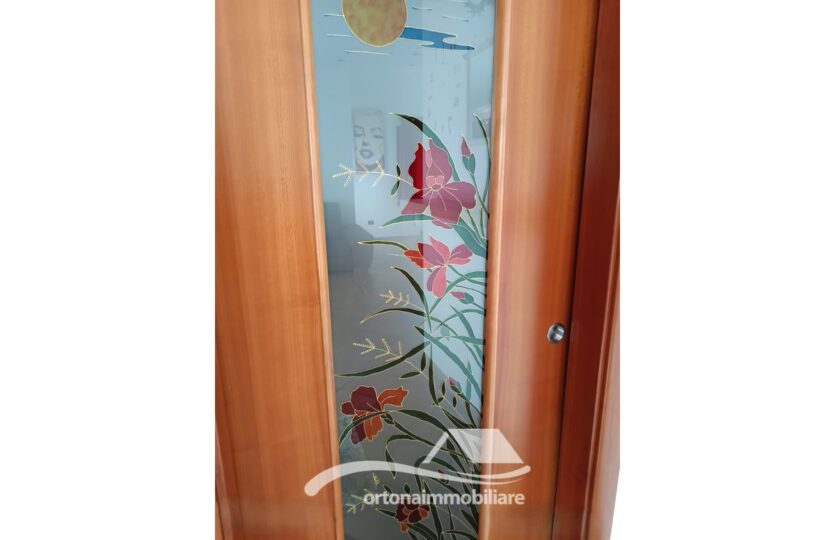 Vendesi appartamento in villa, Ortona c.da San Donato