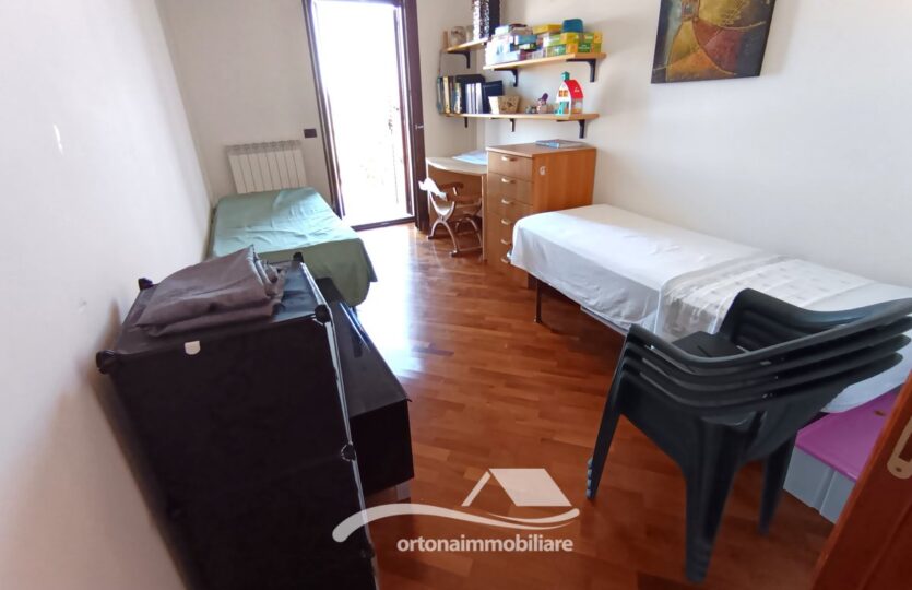 Vendesi appartamento in villa, Ortona c.da San Donato