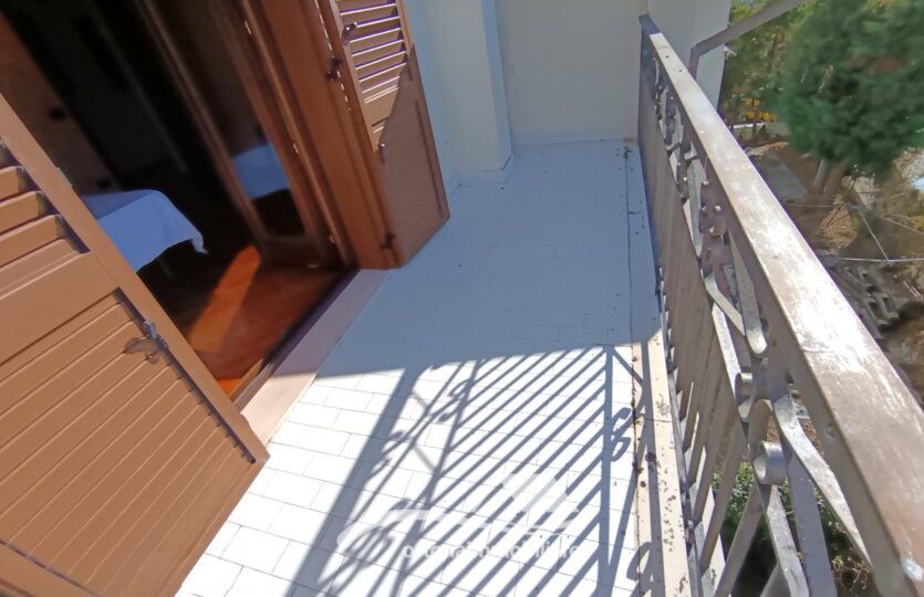 Vendesi appartamento in villa, Ortona c.da San Donato